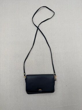 Buxton Leather Crossbody Buxhyde Wallet